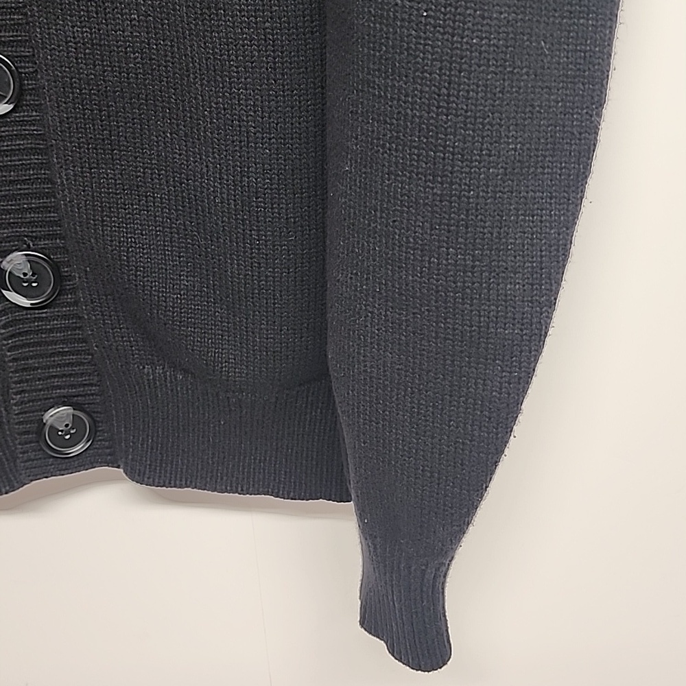 Forever 21 Vintage Mens Black Minimalist Big Button Down Cardigan SzL Handsome - Picture 3 of 10